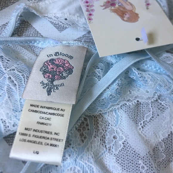 IN BLOOM BY JONQUIL, Lace Thong Teddy - Picture 8 of 9